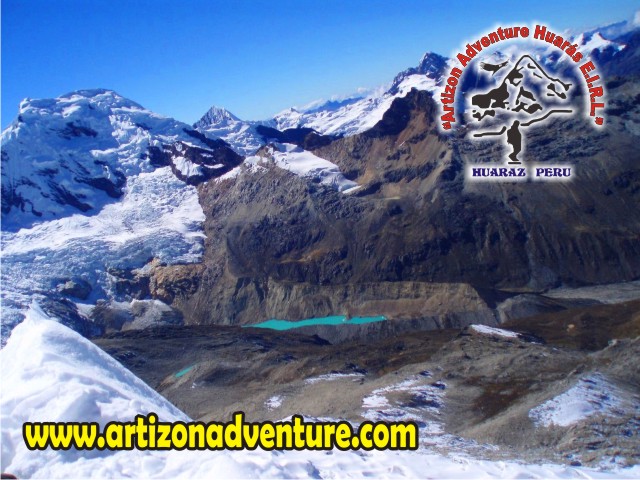 Vista desde la Cumbre de Ishinca